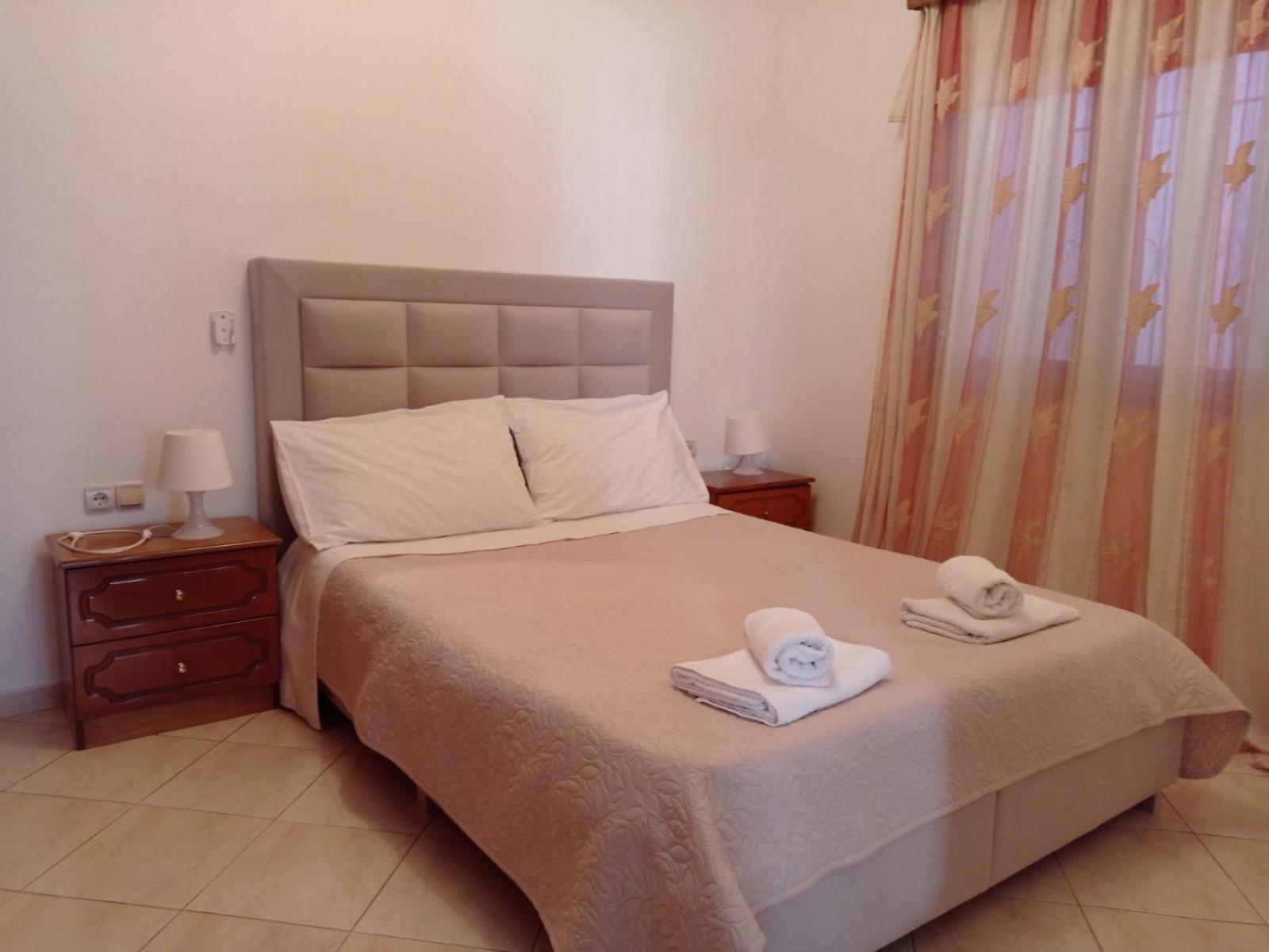 Achilles Apartments Sarandë Zimmer foto